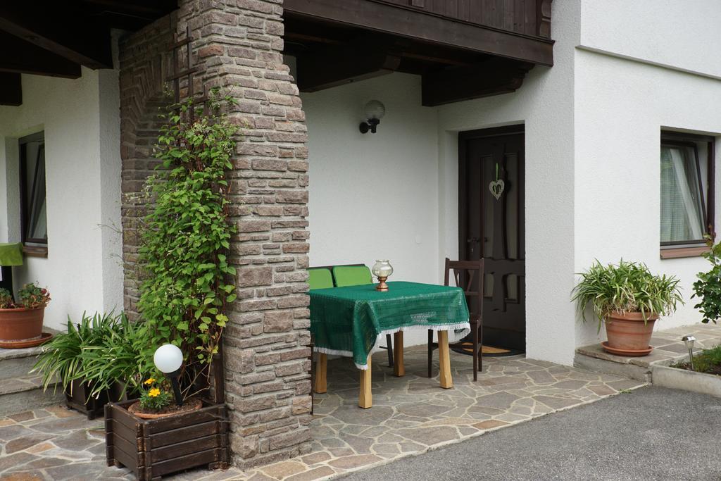 Haus Walser Tarrenz Exteriör bild